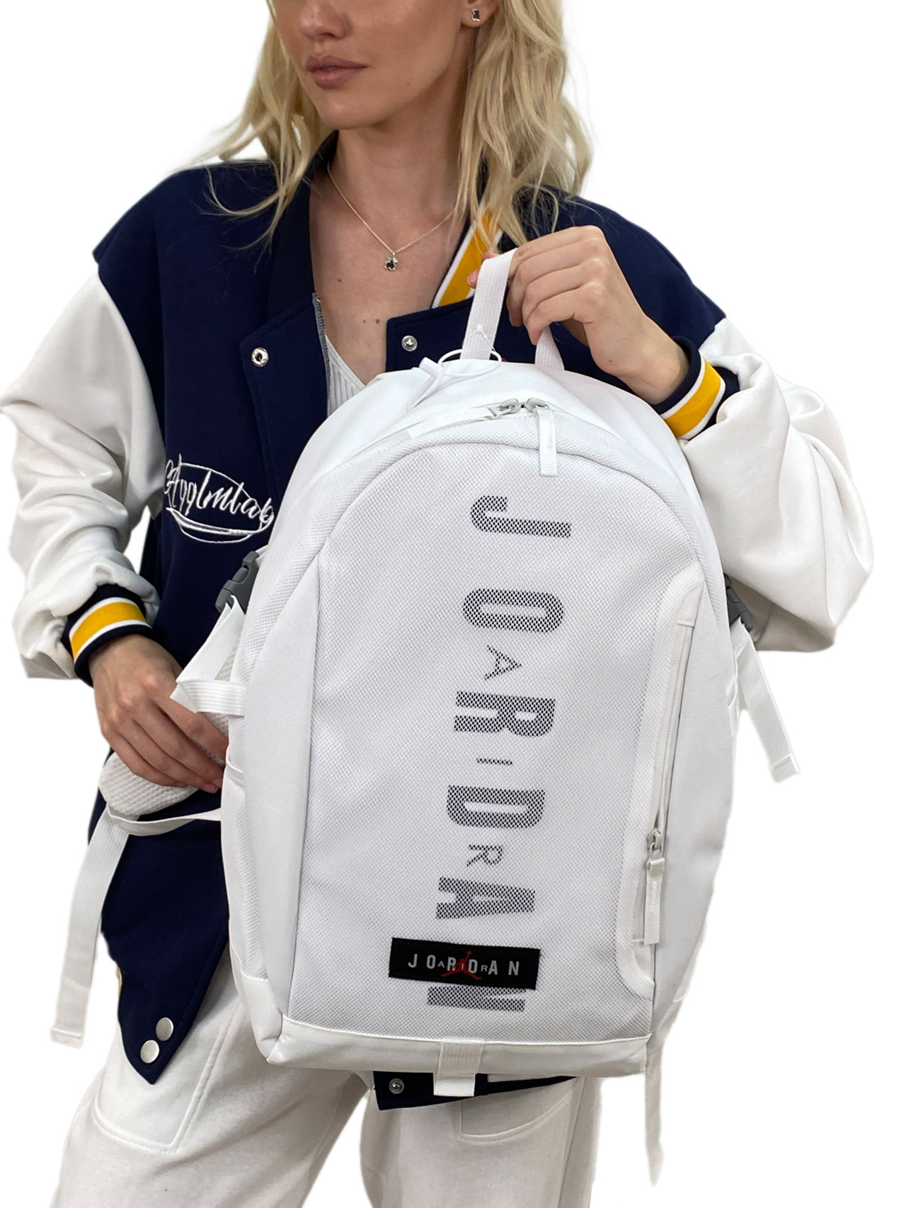 На фото 1 - Молодежный рюкзак из текстиля, цвет белый