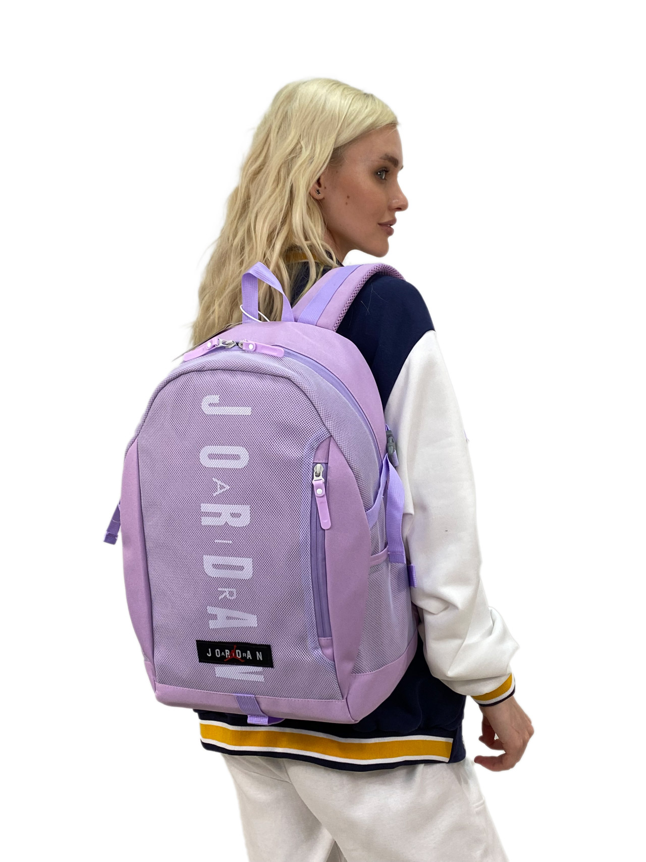 На фото 2 - Молодежный рюкзак из текстиля, цвет сиреневый