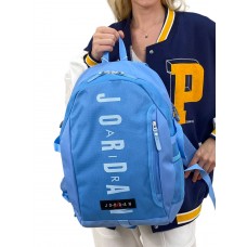 На фото 1 - Молодежный рюкзак из текстиля, цвет голубой