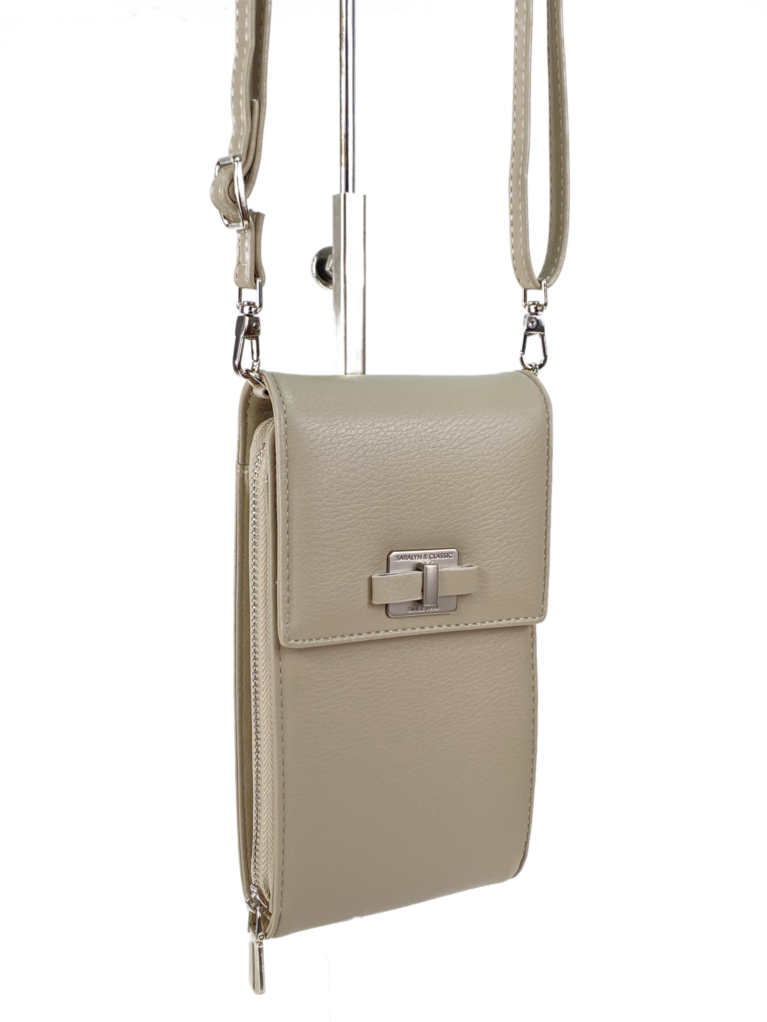 На фото 3 - Женская сумка-портмоне на плечо, цвет светло бежевый