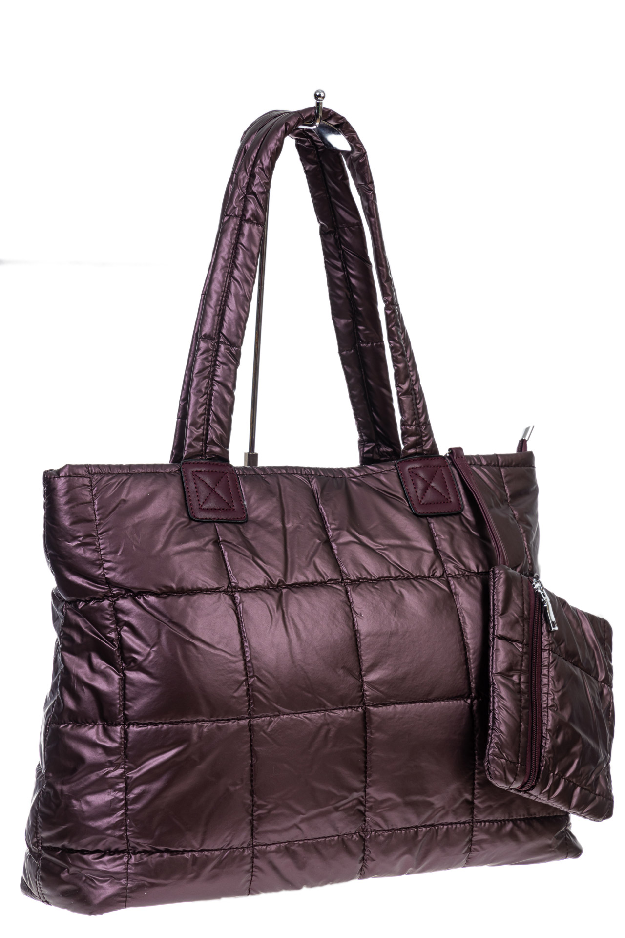 На фото 3 - Cтильная женская сумка-шоппер из водооталкивающей ткани, цвет винно-красный