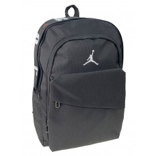 На фото 1 - Универсальный рюкзак из водоотталкивающей ткани, цвет черный