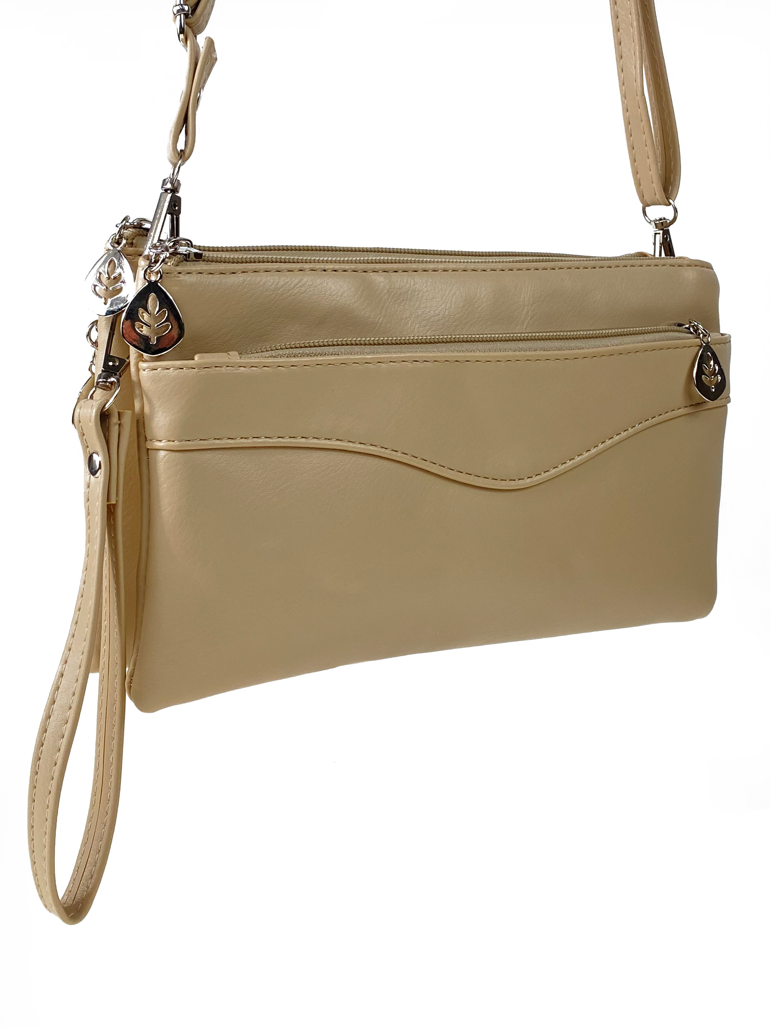 На фото 3 - Женская сумка-клатч из мягкой искусственной кожи, цвет бежево желтый