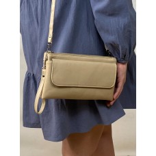 На фото 1 - Женская сумка-клатч из мягкой искусственной кожи, цвет бежевый