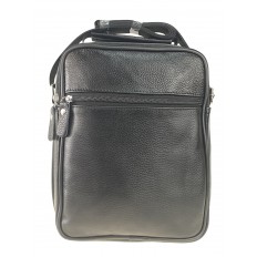 На фото 3 - Повседневная мужская сумка из фактурной натуральной кожи, чёрный цвет