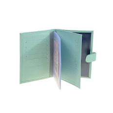 На фото 2 - Обложка для паспорта и автодокументов из натуральной кожи, цвет светло зеленый