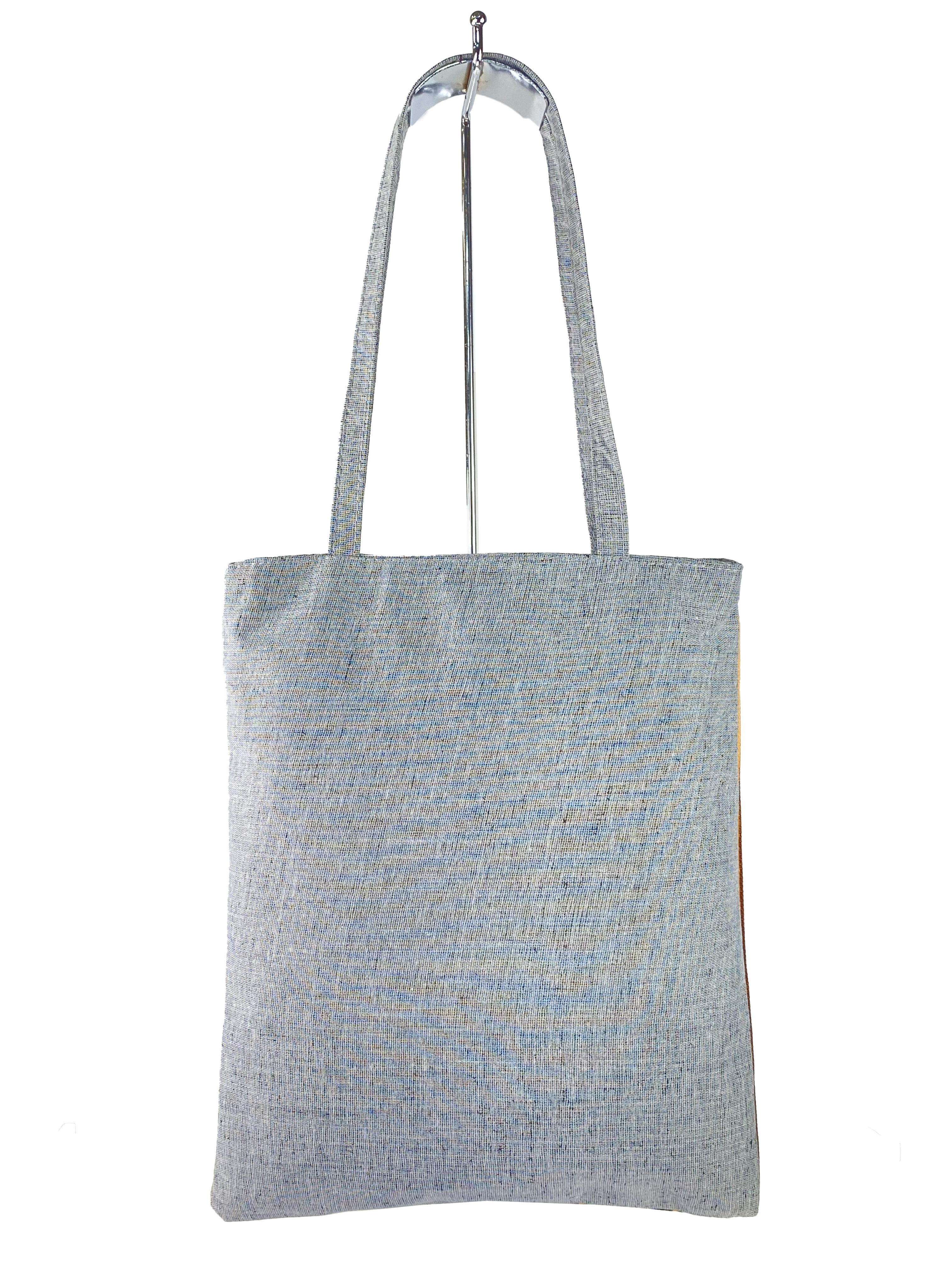 На фото 3 - Женская летняя сумка-шоппер из текстиля в полоску, разноцветная