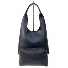 На фото 2 -  Женская сумка  из искусственной кожи, цвет черный