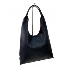 На фото 3 -  Женская сумка  из искусственной кожи, цвет черный