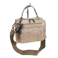 На фото 1 - Женская сумка из искусственной кожи, цвет бежевый