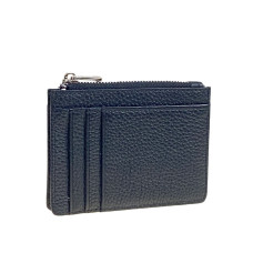 На фото 1 - Картхолдер женский из натуральной кожи для пластиковых карт, цвет черный На фото 1 - Картхолдер женский из натуральной кожи для пластиковых карт, цвет черный