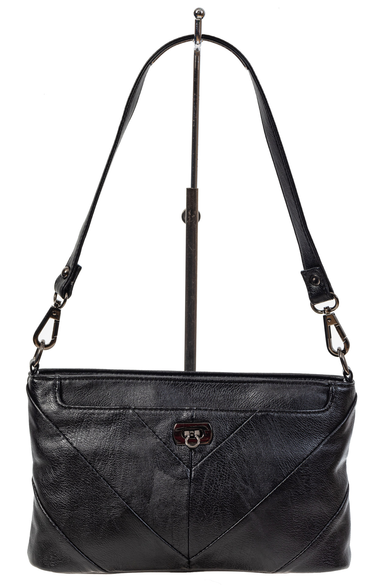 На фото 2 - Чёрная женская сумочка из мягкой экокожи