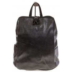На фото 2 - Вместительный рюкзак из искусственной кожи черного цвета