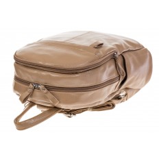 На фото 4 - Бежевый рюкзак из искусственной кожи с двумя отделениями