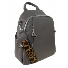 На фото 1 - Женская сумка-рюкзак  из искусственной кожи, цвет темно серый