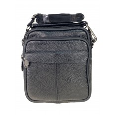На фото 2 - Мужская сумка на пояс из фактурной натуральной кожи, цвет чёрный
