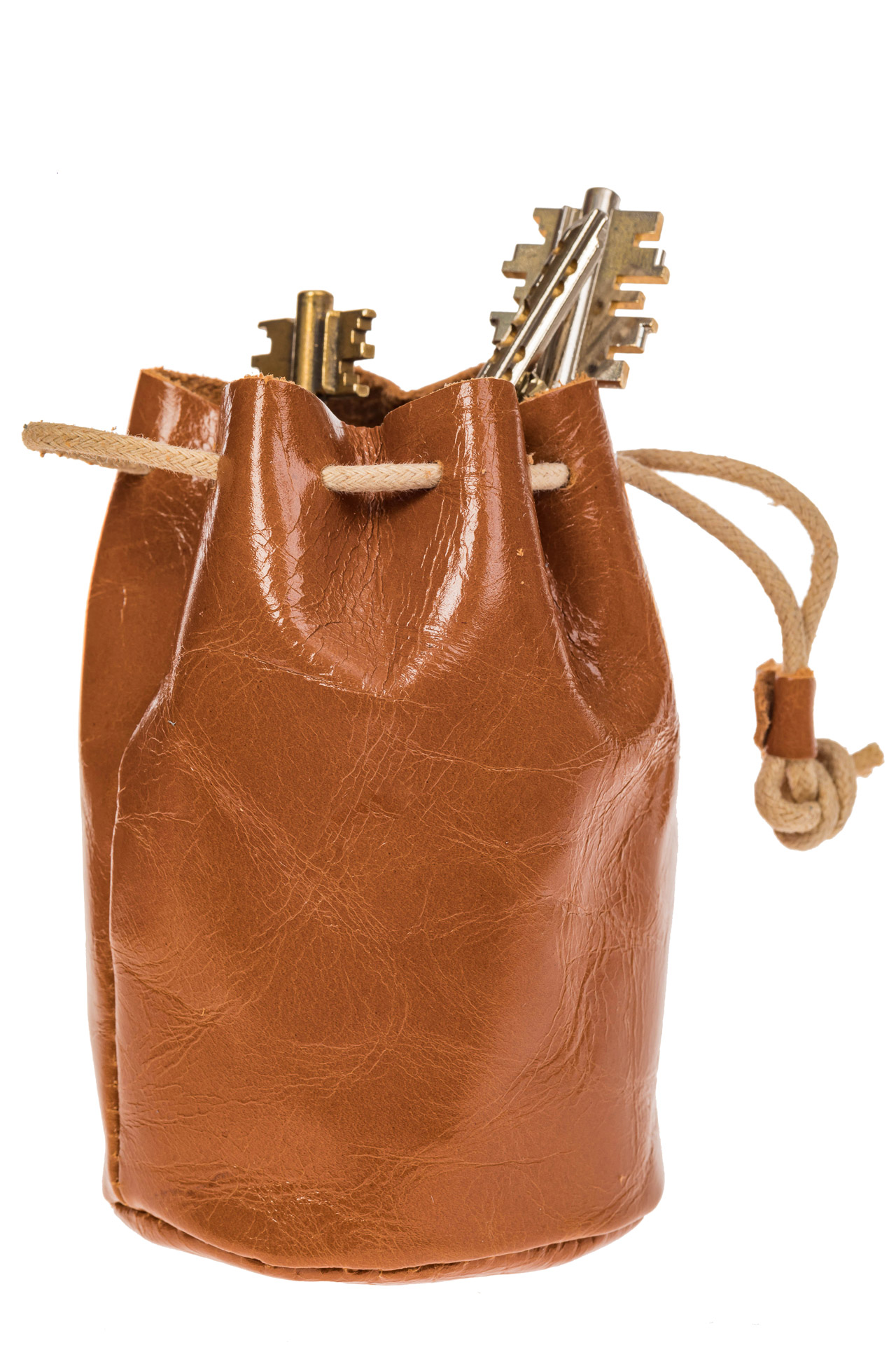 На фото 1 - Женский кошелек-мешок из натуральной кожи, цвет коричневый
