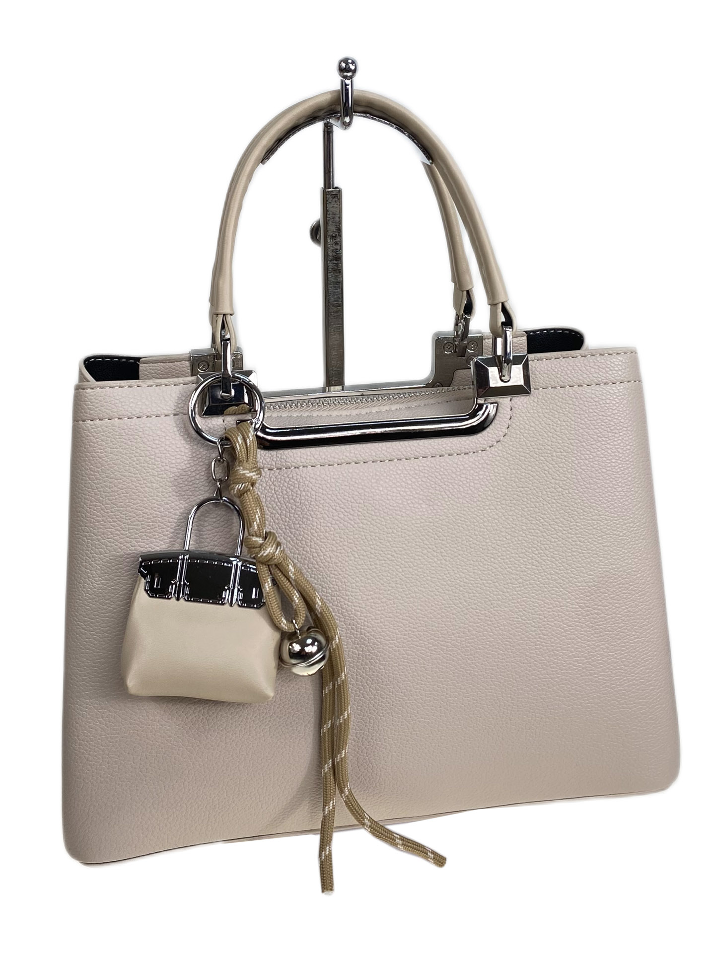 На фото 1 - Женская сумка из искусственной кожи, цвет молочно-бежевый