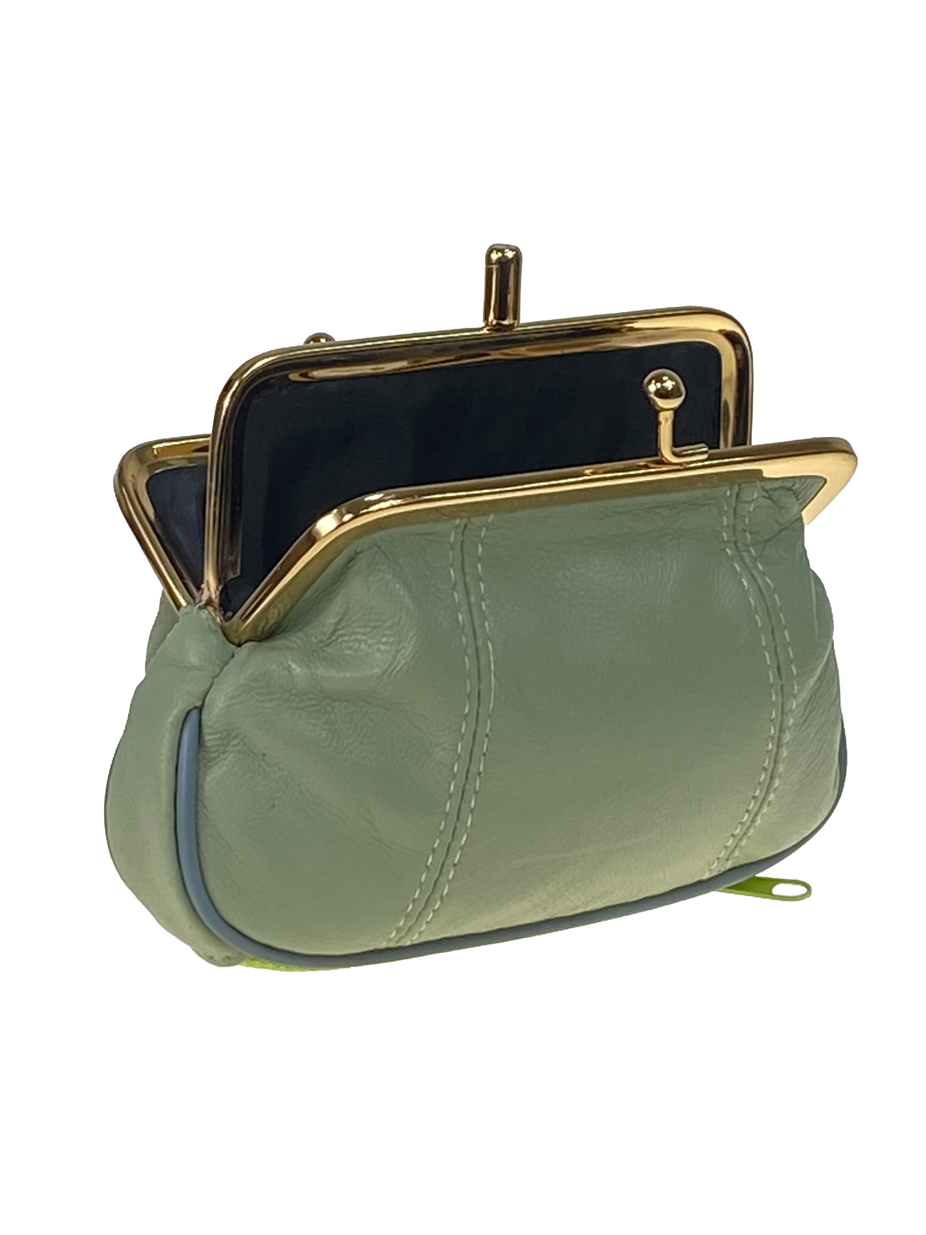 На фото 2 - Женский кошелёк с фермуаром из искусственной кожи, цвет зеленый
