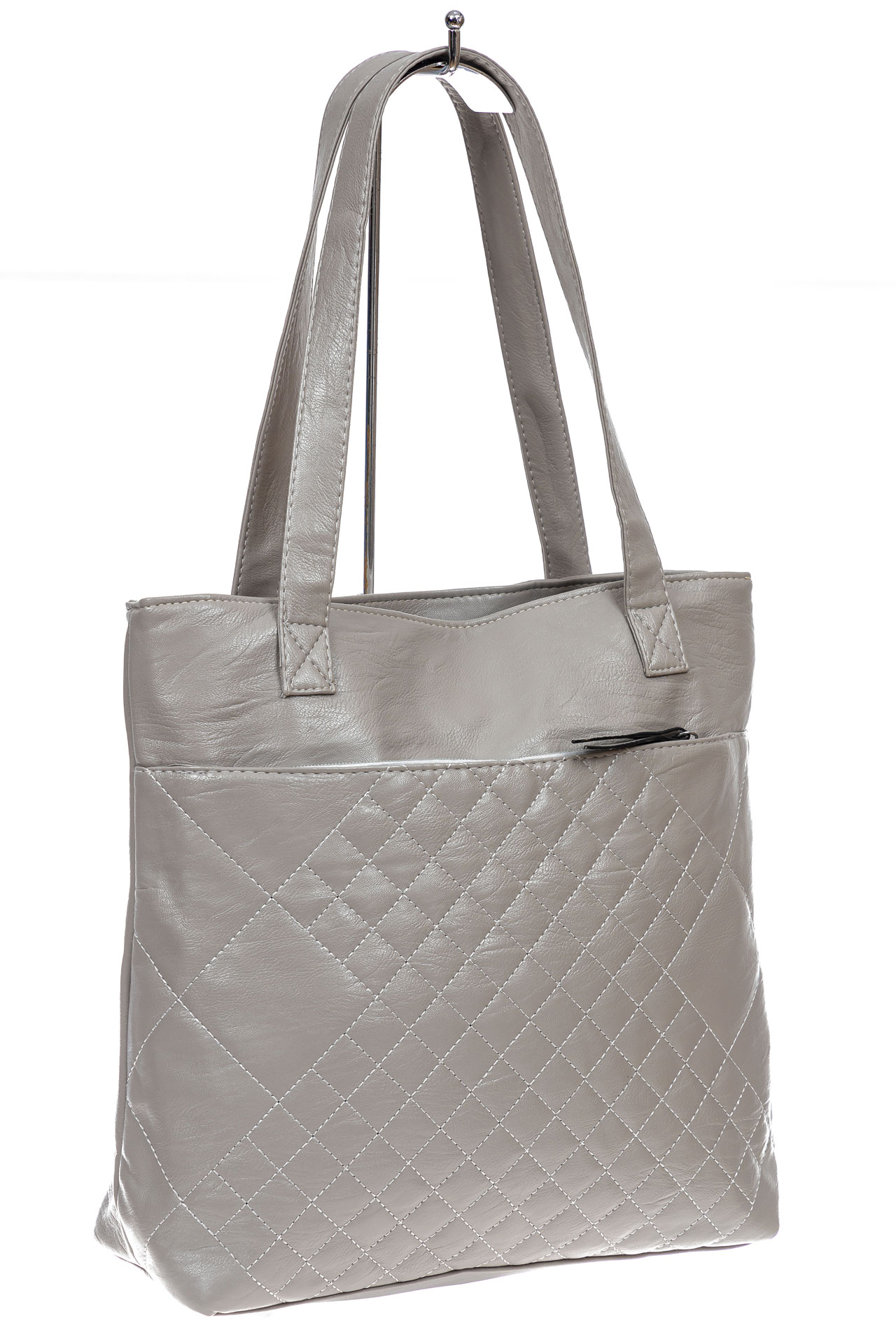 На фото 3 -  Женская сумка  из мягкой экокожи, цвет светло серый
