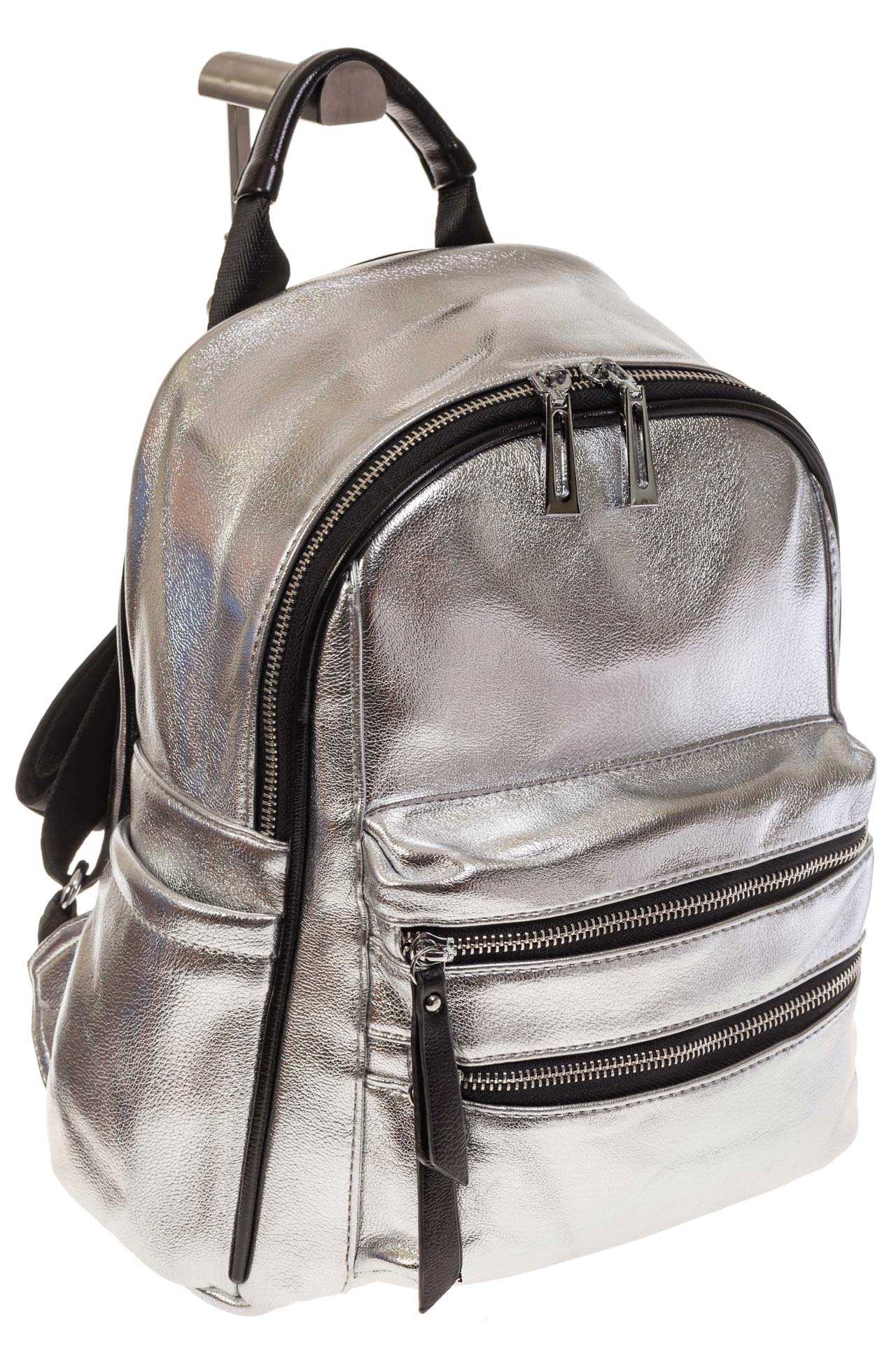 На фото 1 - Серебристый рюкзак с двумя кармашками на молнии