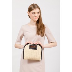 На фото 5 - Женская плетеная сумка-конверт из соломы, цвет бежевый