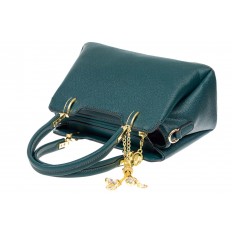На фото 4 - Женская сумка-трапеция из экокожи с подвеской, цвет сине-зеленый