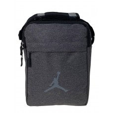 На фото 1 - Повседневная мужская сумка из текстиля, цвет серый