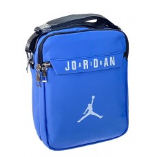 На фото 1 - Повседневная мужская сумка из текстиля, цвет голубой