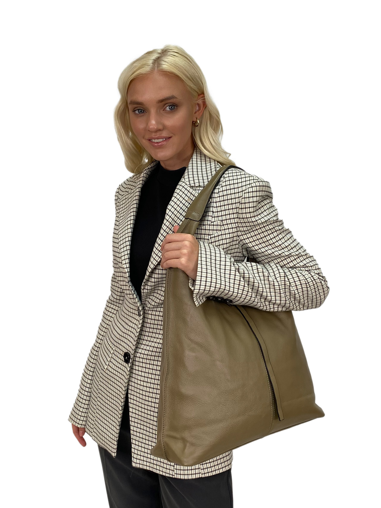 На фото 1 - Женская сумка шоппер из натуральной кожи, цвет хаки