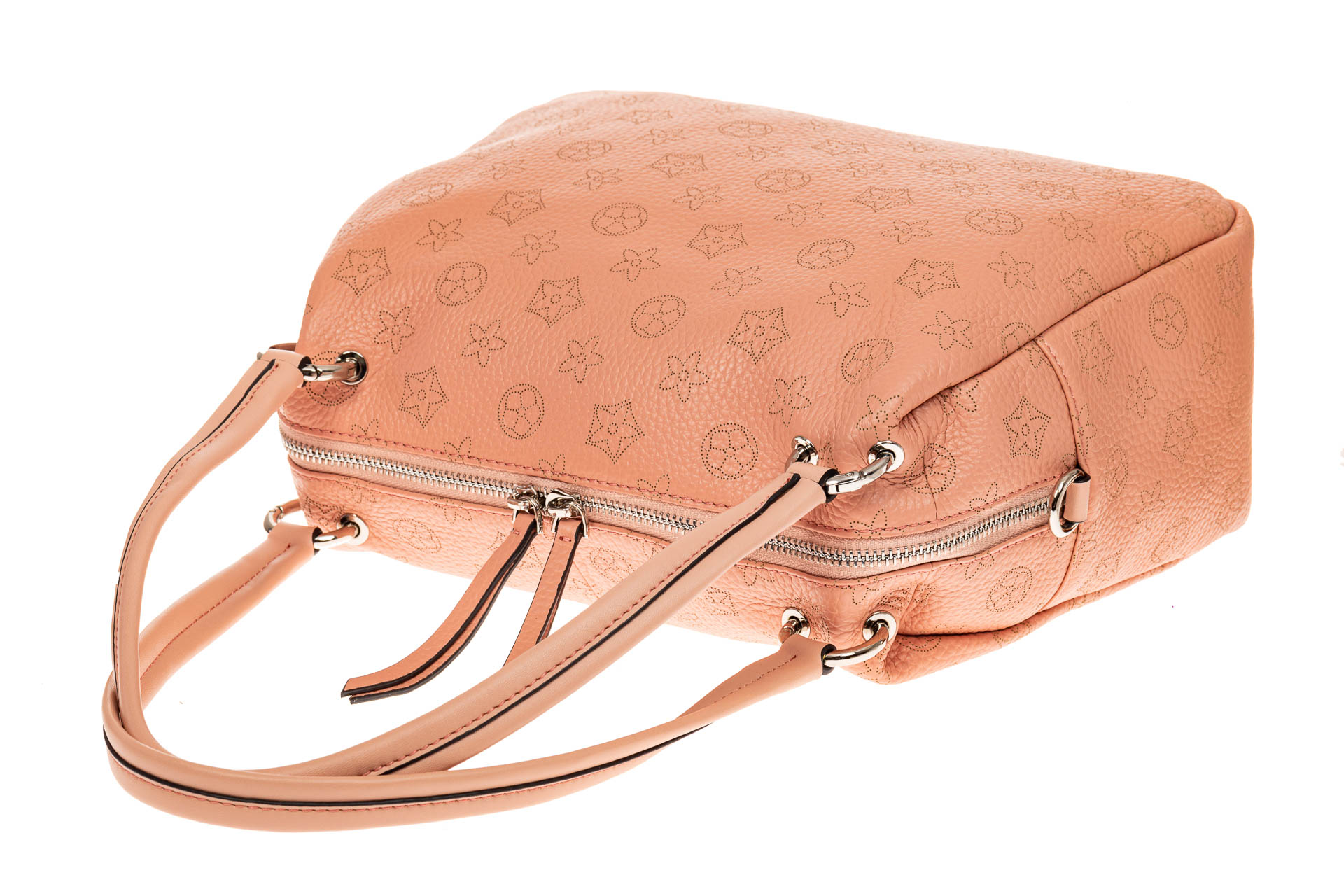 На фото 3 - Вместительная женская сумка из натуральной кожи, цвет розовый