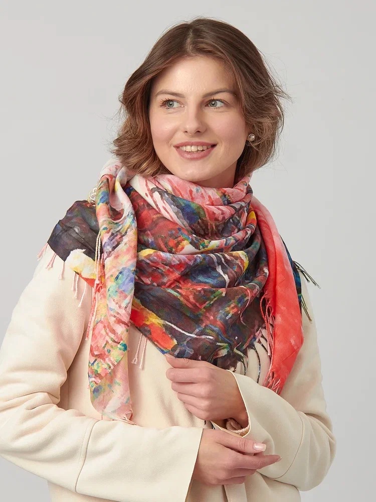 На фото 2 - Легкий платок из хлопка , мультицвет 