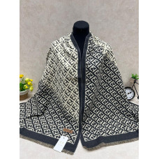 На фото 1 - Мягкий палантин из кашемира мультицвет На фото 1 - Мягкий палантин из кашемира мультицвет