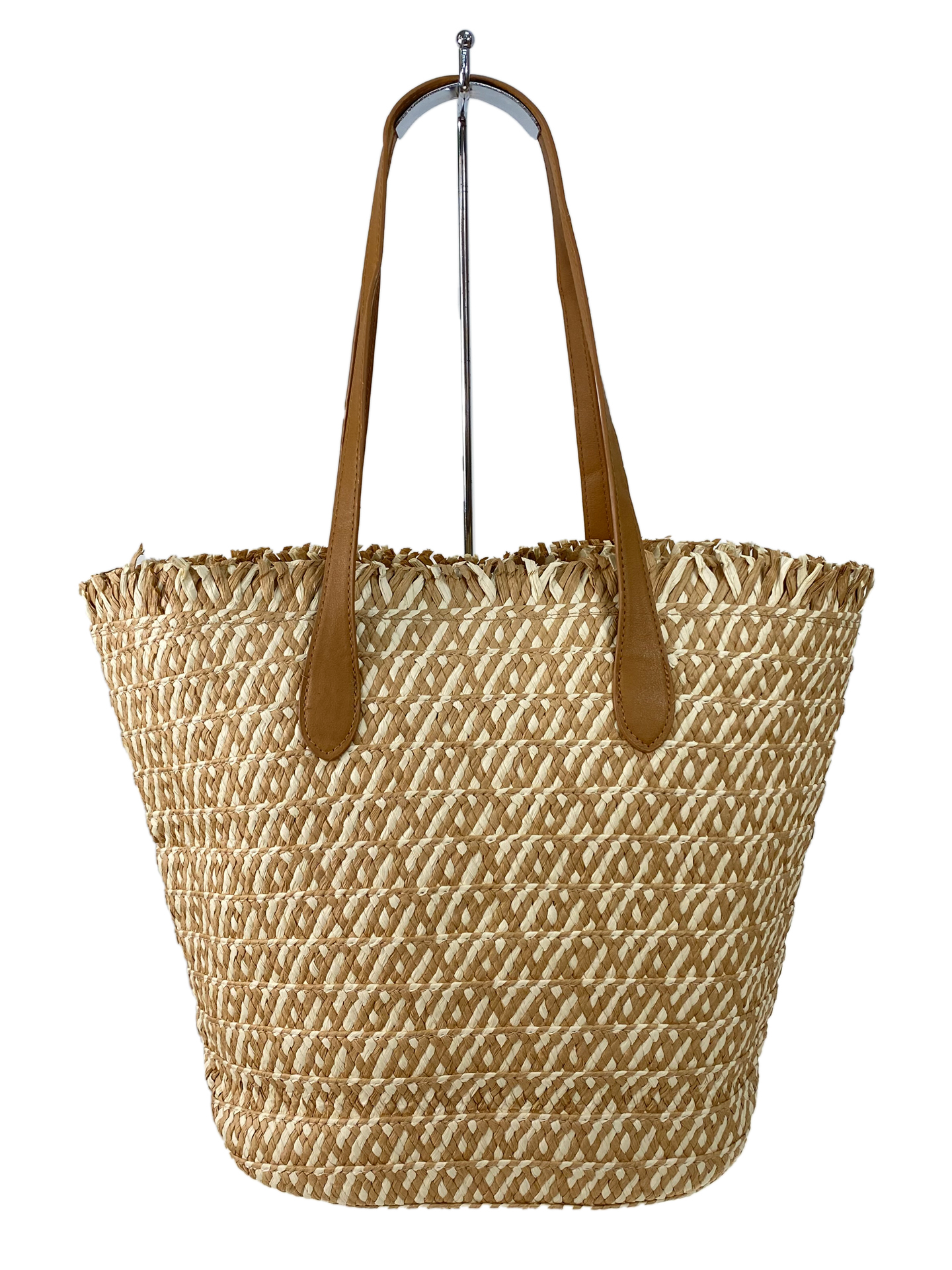 На фото 2 - Летняя сумка-шоппер из джута, цвет бежевый