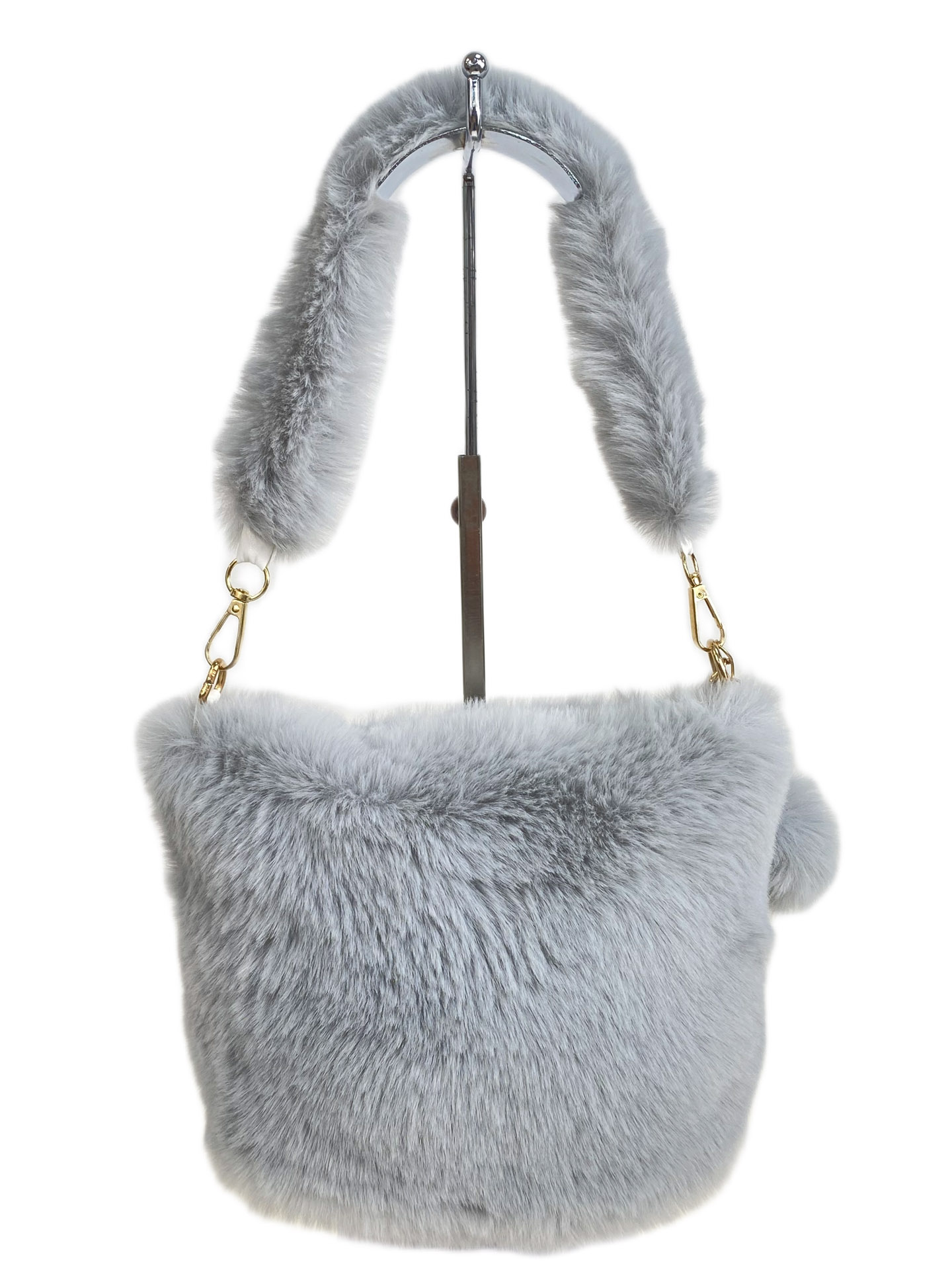 На фото 2 - Женская сумка из искусственного меха, цвет светло серый