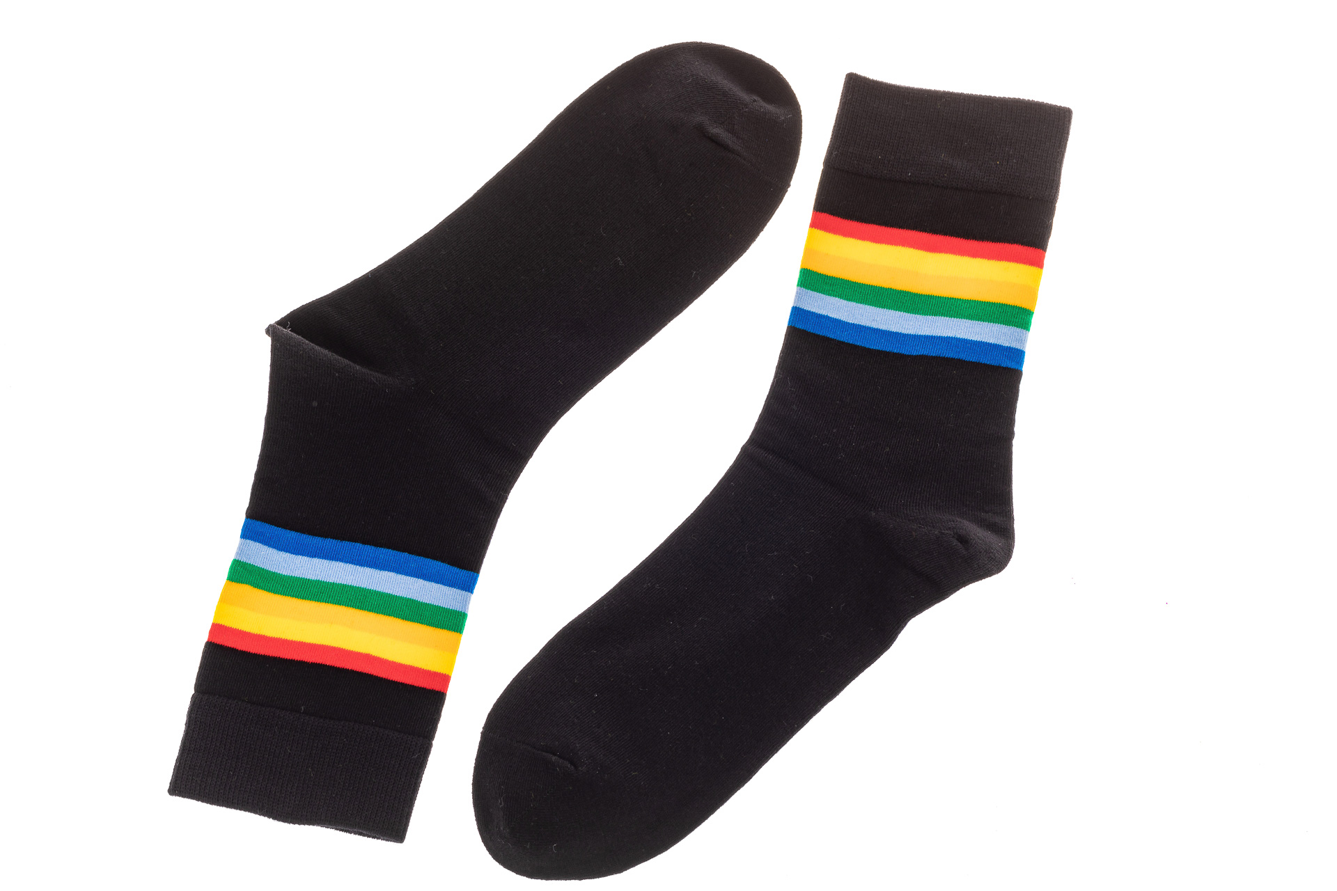 На фото 2 - Высокие женские носки с принтом радуга, основной цвет черный