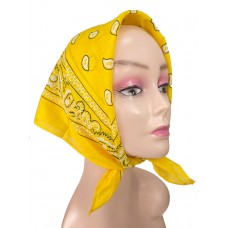 На фото 1 - Легкий платок-бандана, цвет желтый