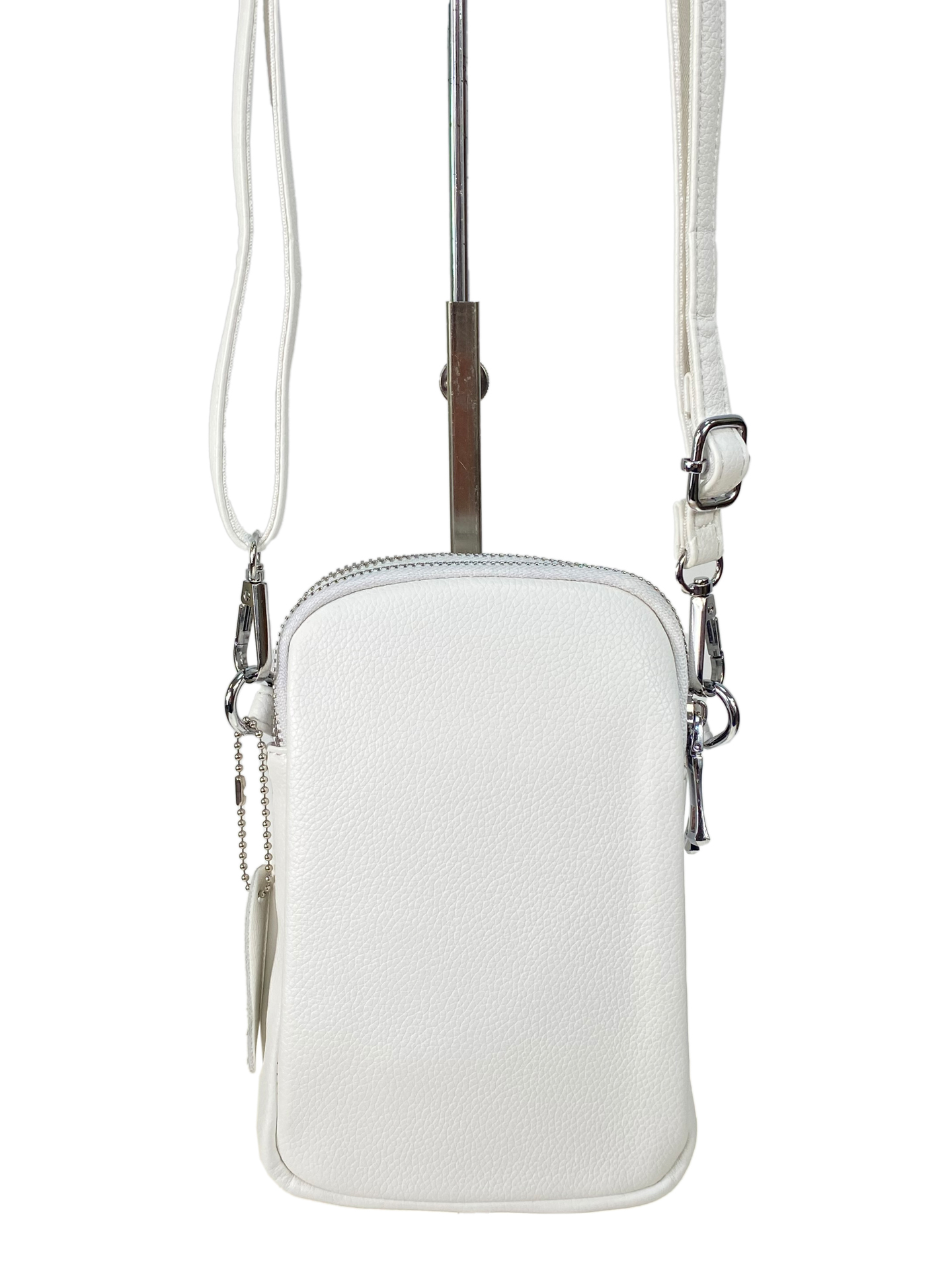 На фото 2 - Женская сумка из искусственной кожи, цвет белый