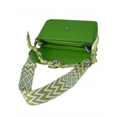 На фото 2 - Женская сумка из искусственной кожи,  цвет зеленый