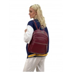 На фото 2 - Женский рюкзак из искусственной кожи, цвет  бордовый