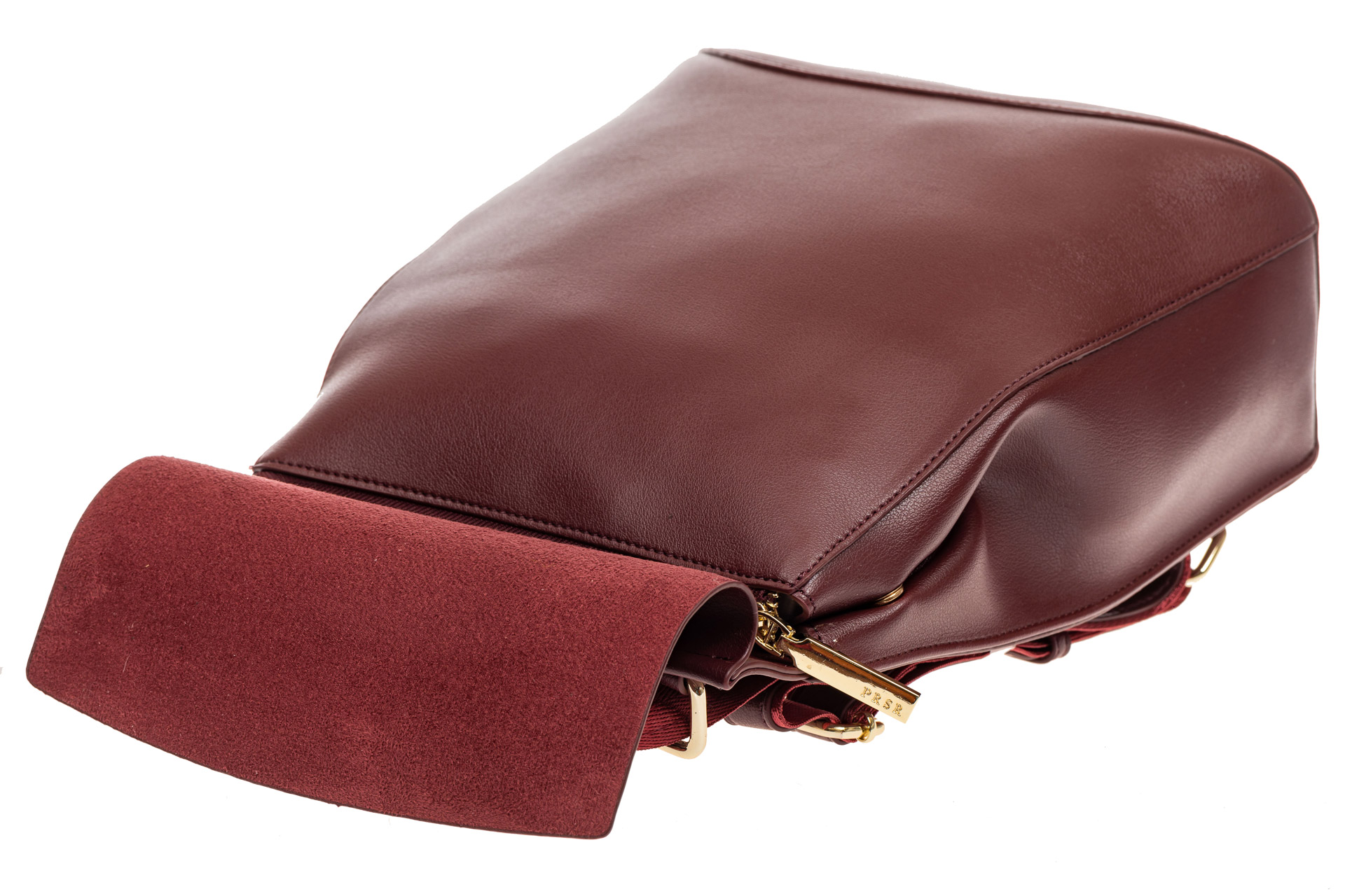 На фото 4 - Женский рюкзак-трансформер из искусственной кожи, цвет бордо