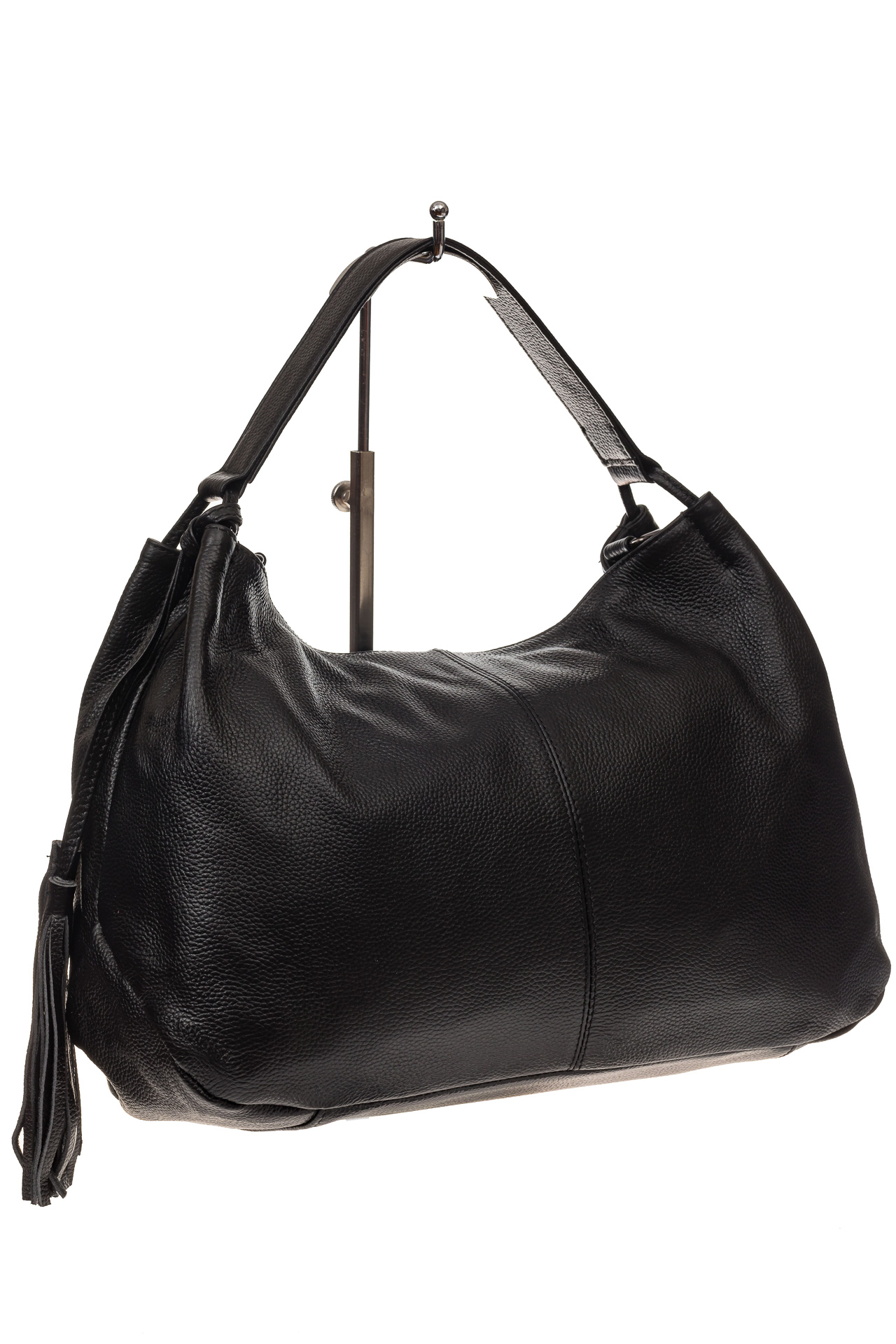 На фото 1 - Мягкая женская сумка из натуральной кожи, цвет черный