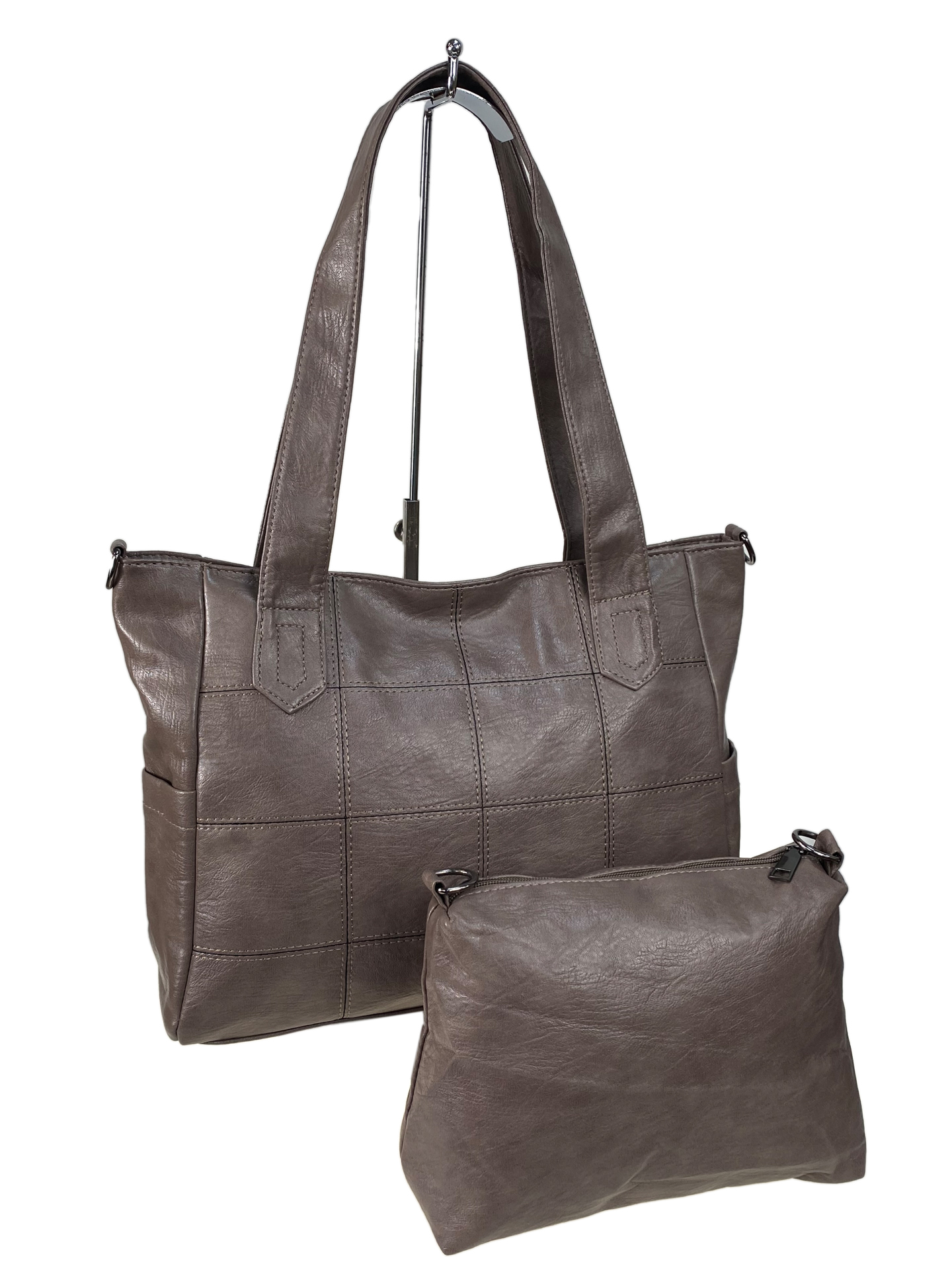 На фото 1 - Женская сумка из искусственной кожи цвет бежевый
