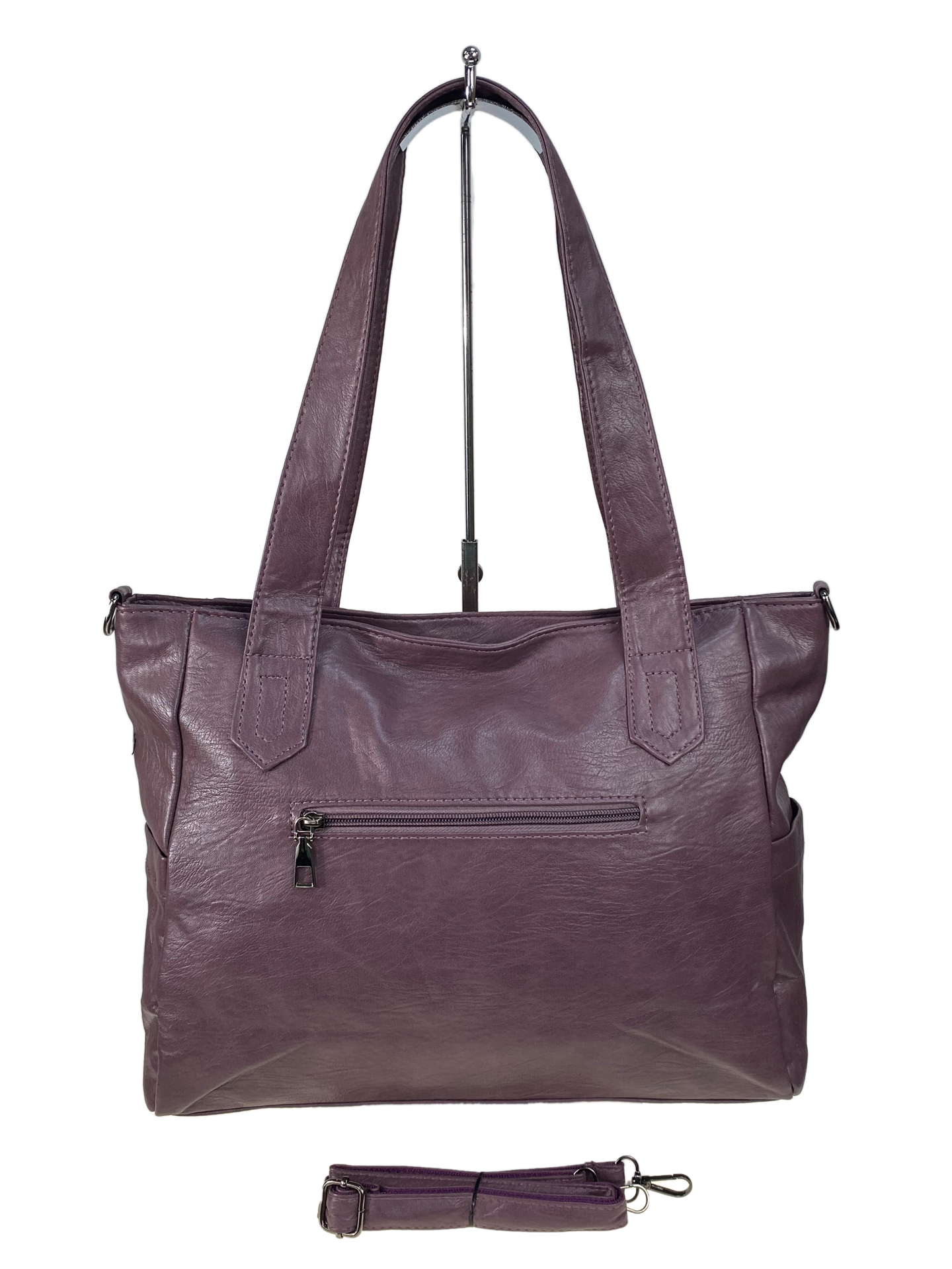 На фото 2 - Женская сумка из искусственной кожи цвет сиреневый