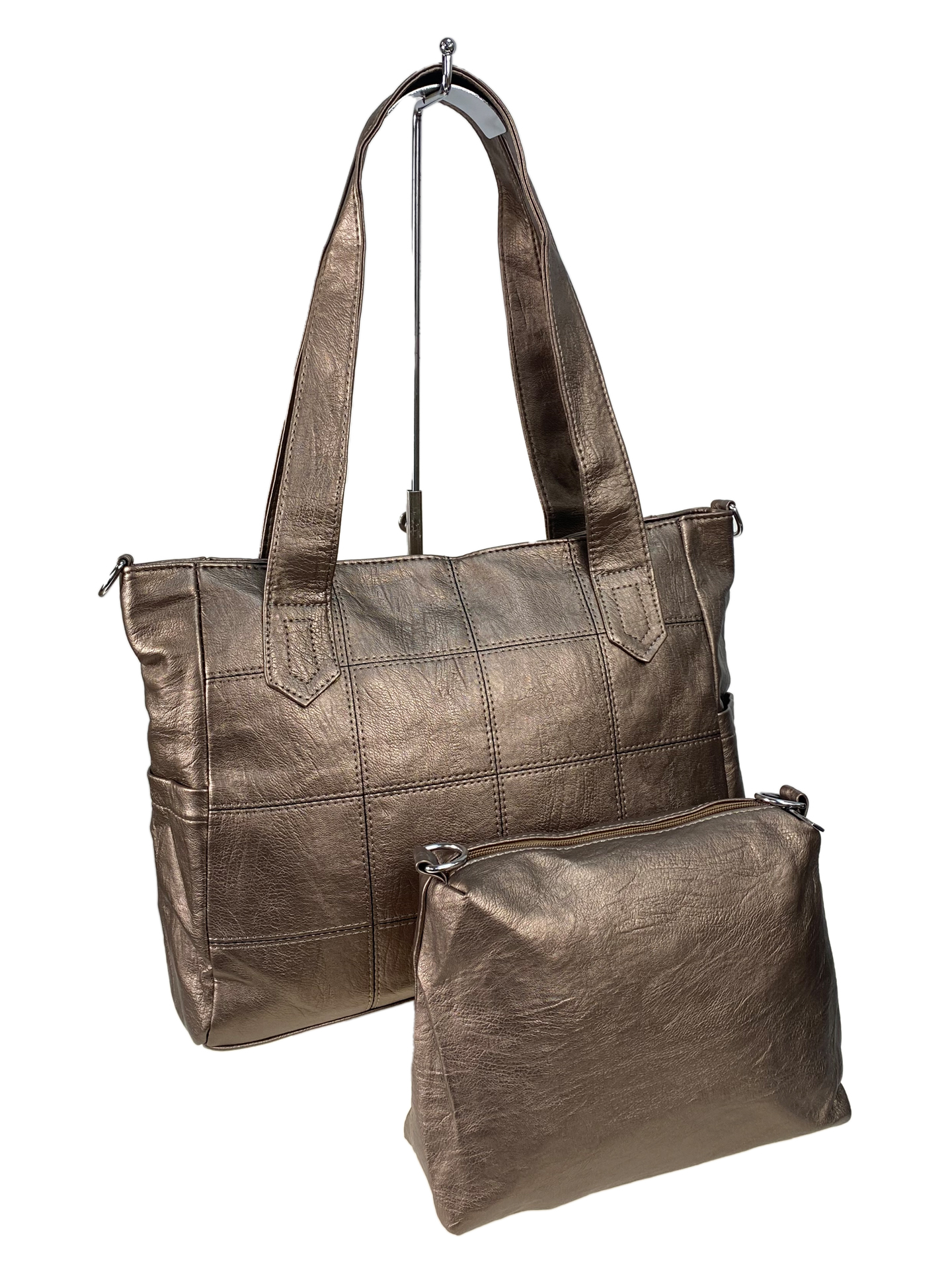 На фото 1 - Женская сумка из искусственной кожи цвет золото