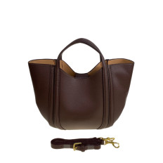 На фото 2 - Женская сумка из искусственной кожи, цвет шоколад