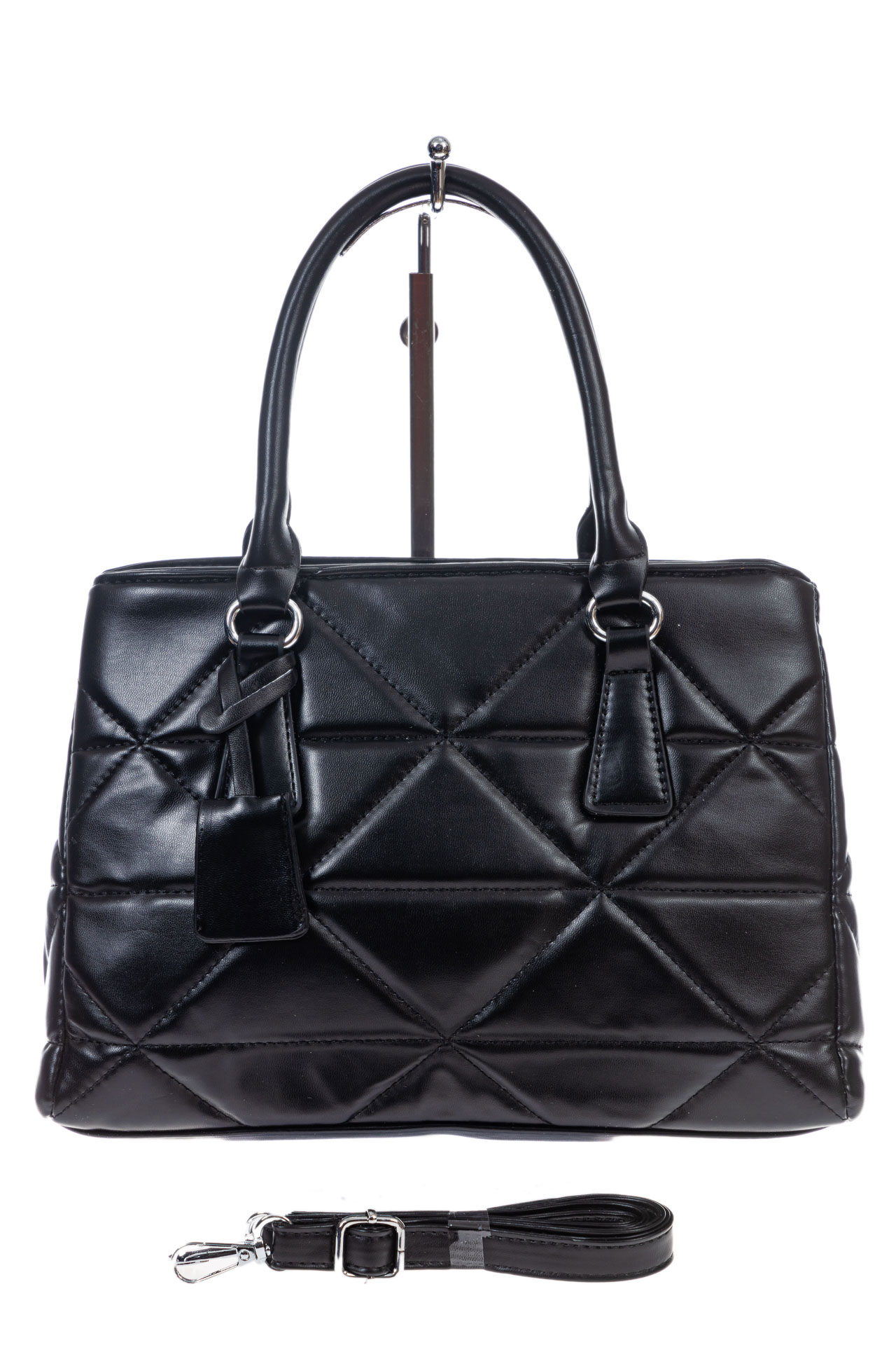 На фото 2 - Классическая женская сумка из искусственной кожи,цвет черный