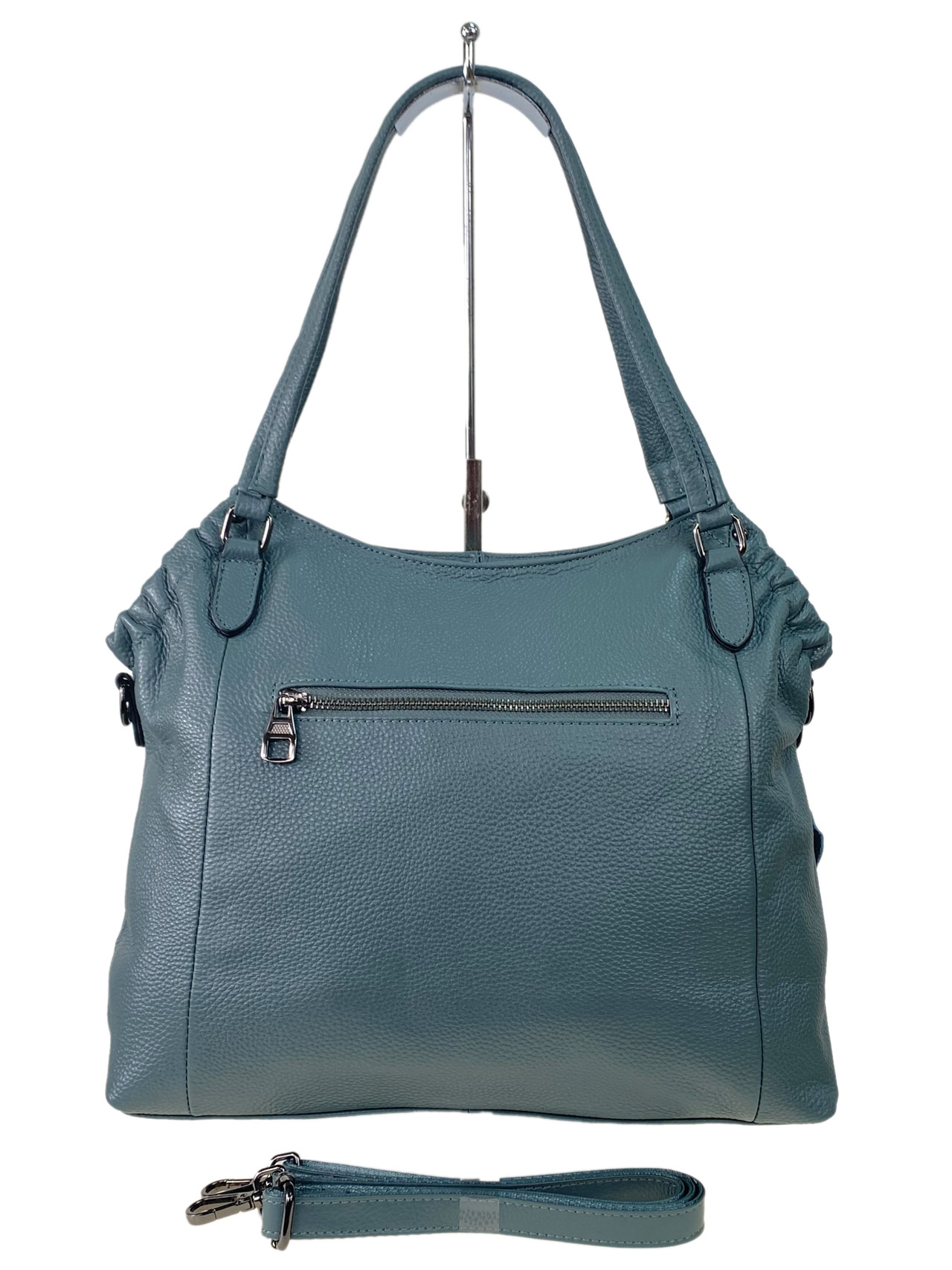 На фото 3 - Женская сумка  из натуральной кожи, цвет серо голубой