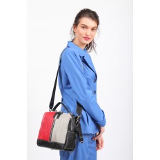 На фото 5 - Женская сумка рюкзак из искусственной кожи, цвет красный