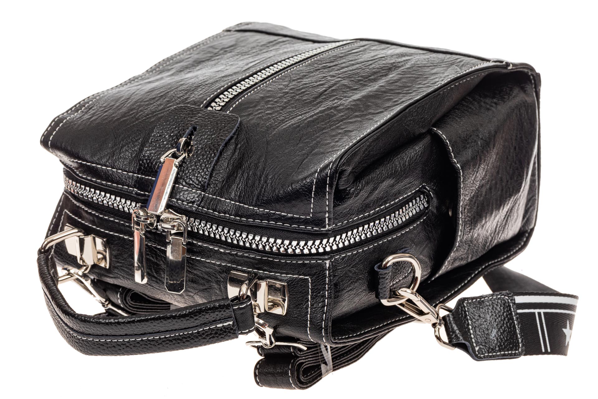 На фото 4 - Женская сумка-рюкзак из искусственной кожи, цвет комбинированный (черный, зеленый, серый)